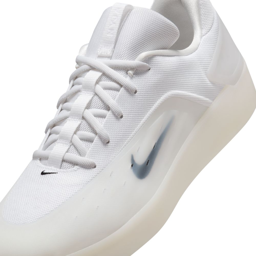 NIKE SB ZOOM NYJAH 4 WHITE/WHITE/BLACK