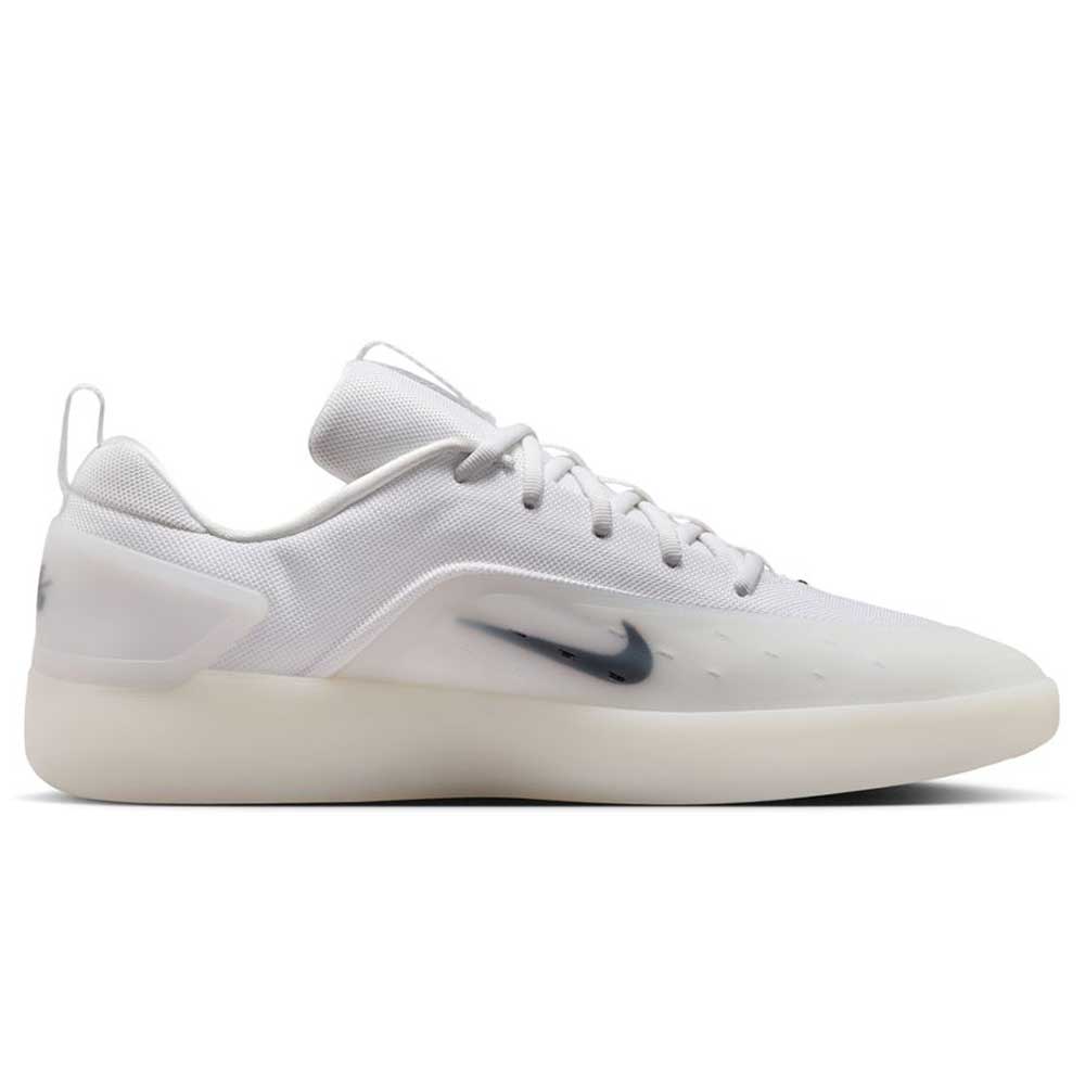 NIKE SB ZOOM NYJAH 4 WHITE/WHITE/BLACK