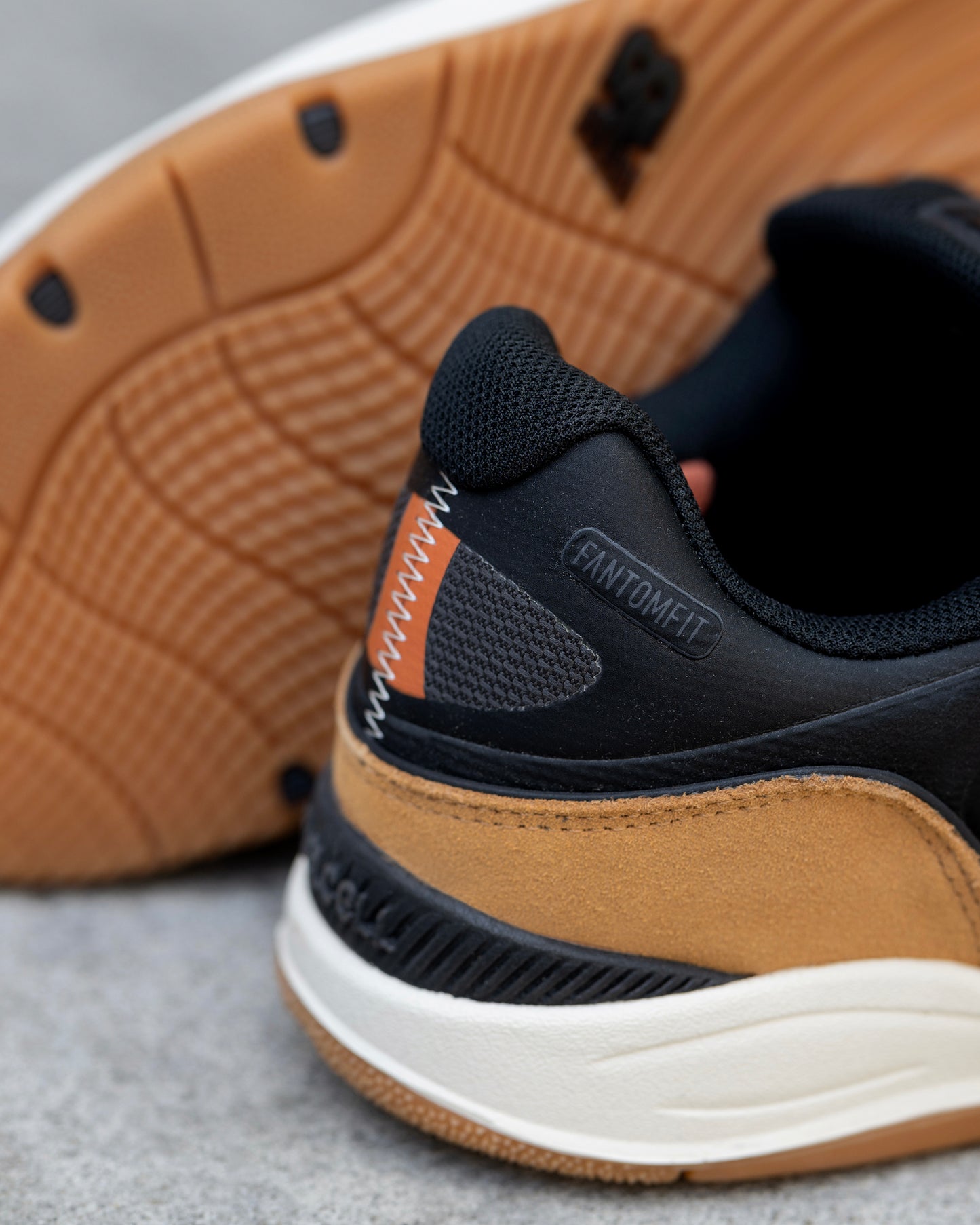 NEW BALANCE NUMERIC 1010 TIAGO BROWN/BLACK