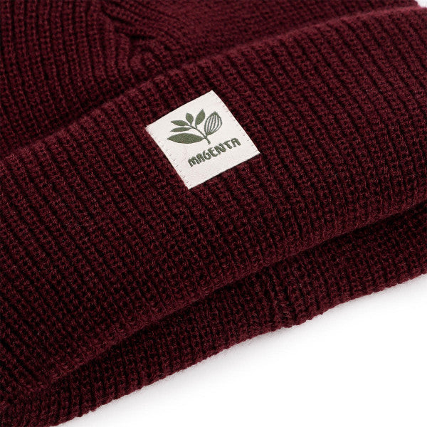 MAGENTA SKATEBOARDS FAM BEANIE BURGUNDY