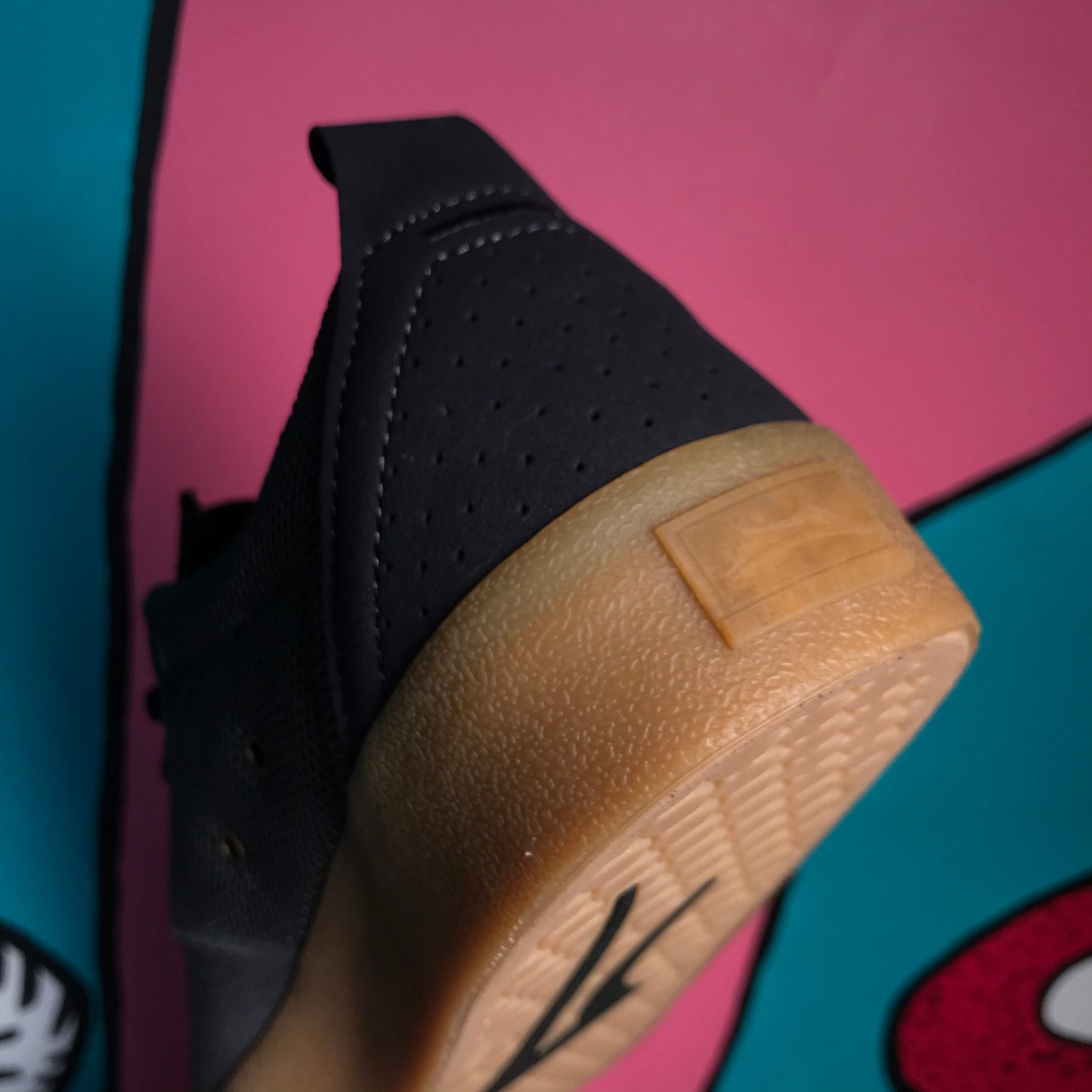 LAKAI LTD BRISTOL CHARCOAL/GOLD