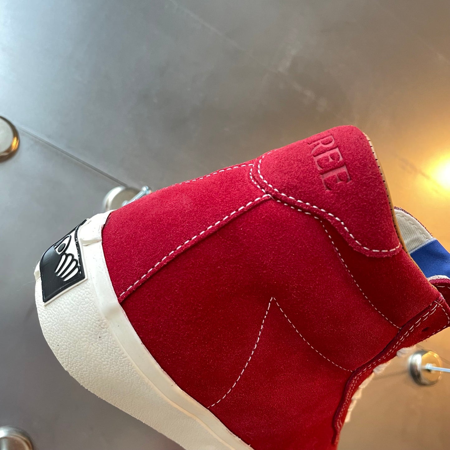 LAST RESORT AB VM001 SUEDE HI OLD RED/WHITE