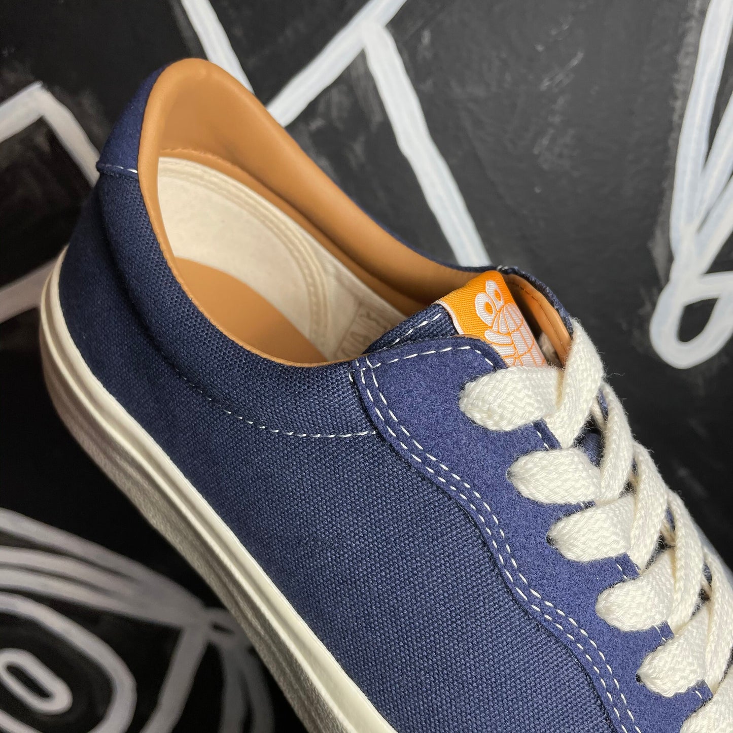 LAST RESORT AB VM001 SEA BLUE CANVAS