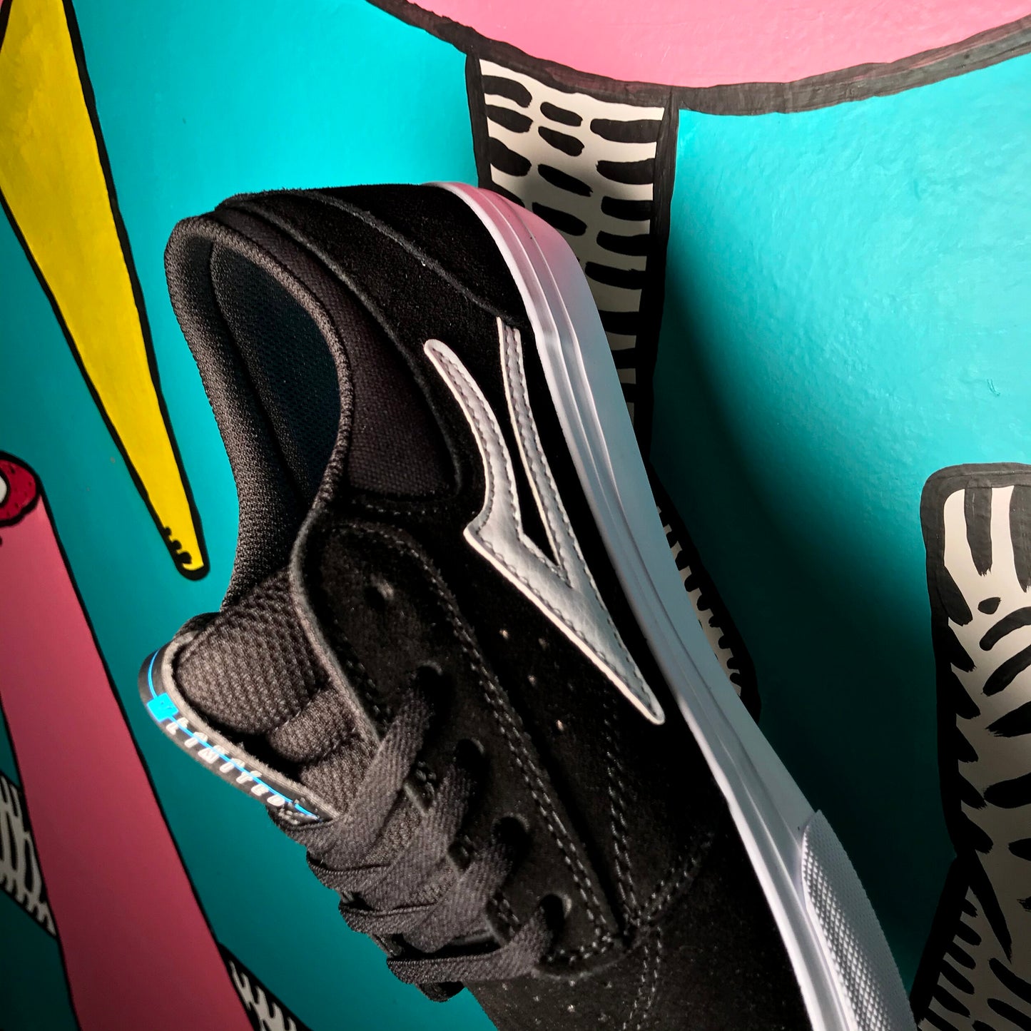 LAKAI LTD GRIFFIN BLACK SUEDE