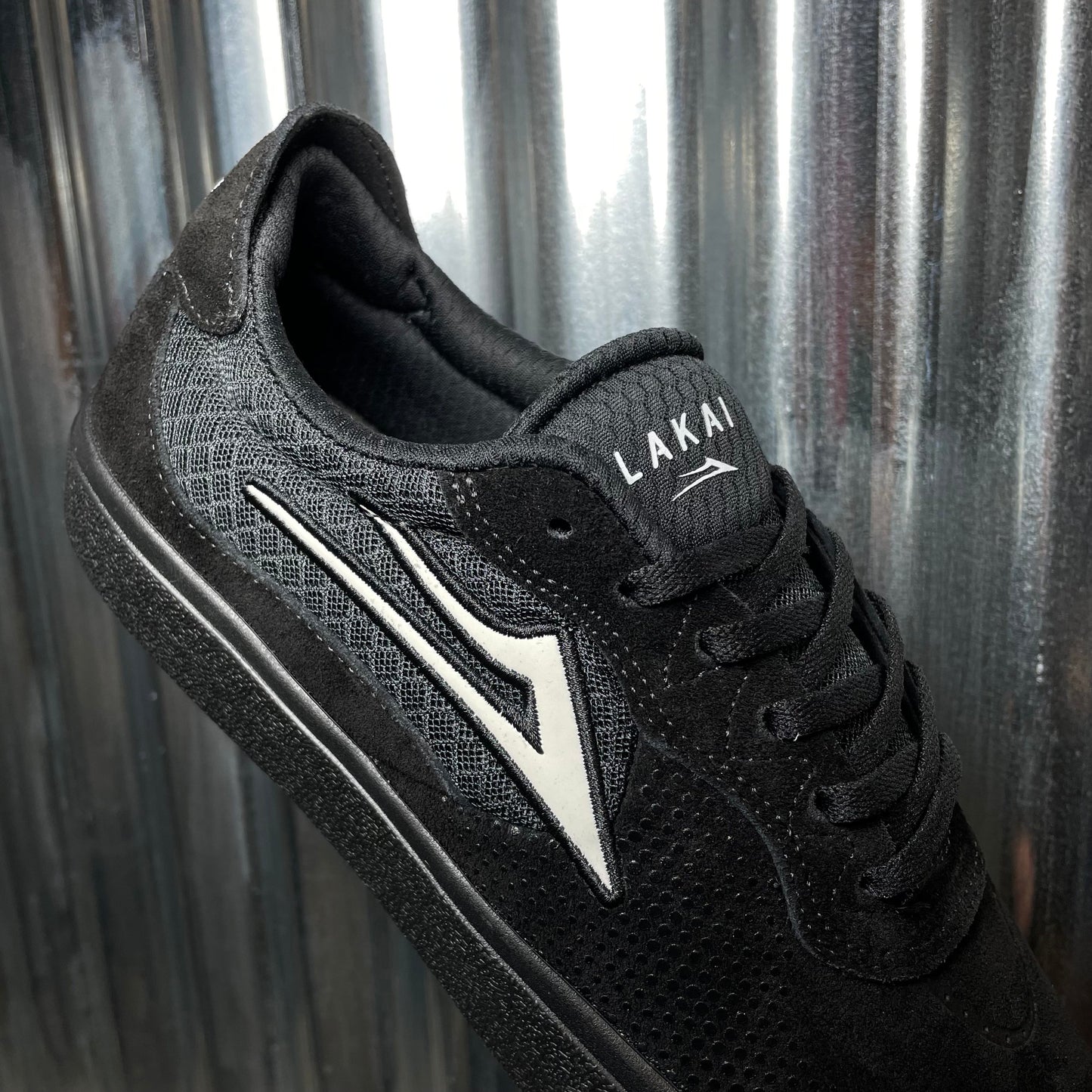 LAKAI LTD ESSEX BLACK/BLACK SUEDE