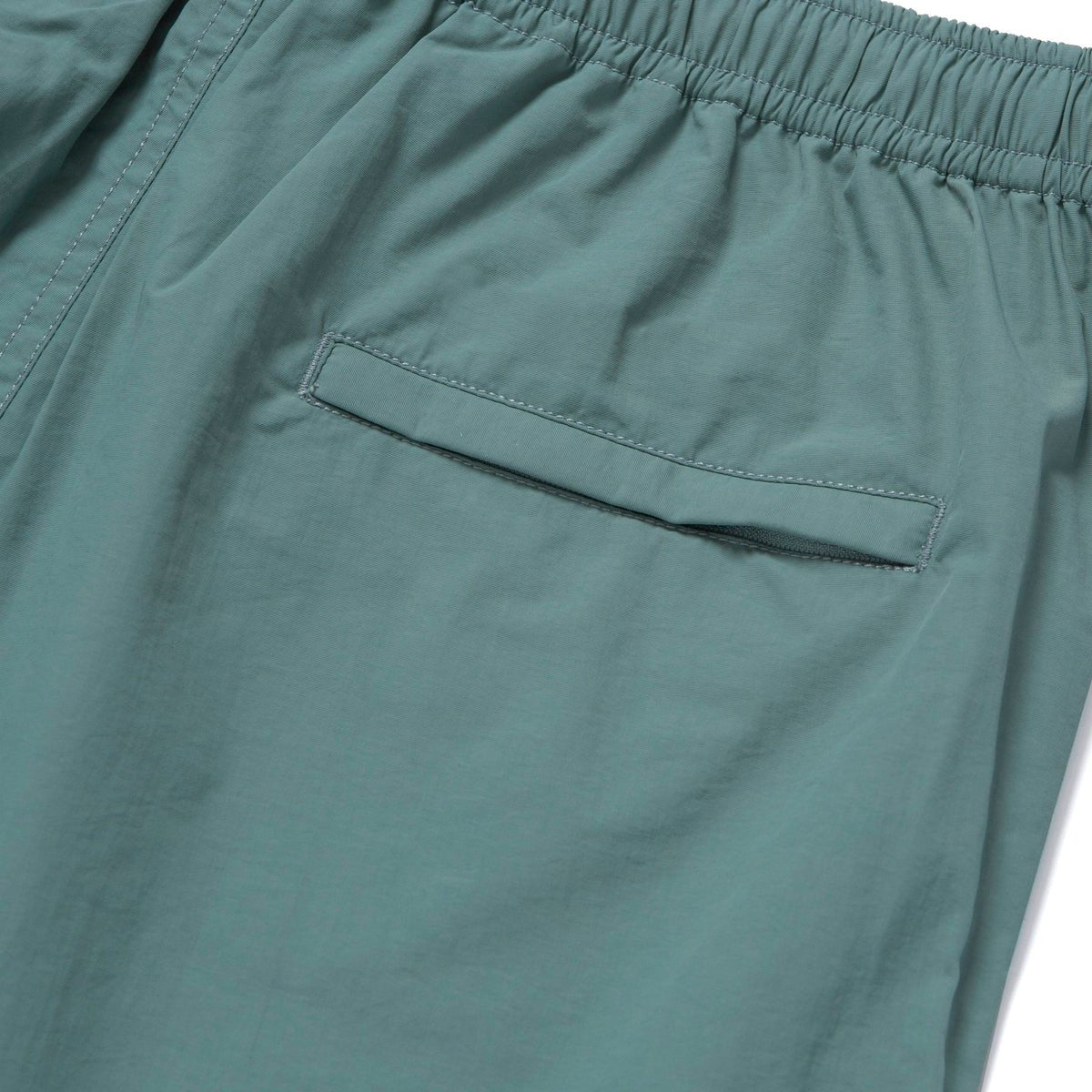 HUF WORLDWIDE TRIPLE TRIANGLE SAGE HYBRID SHORTS