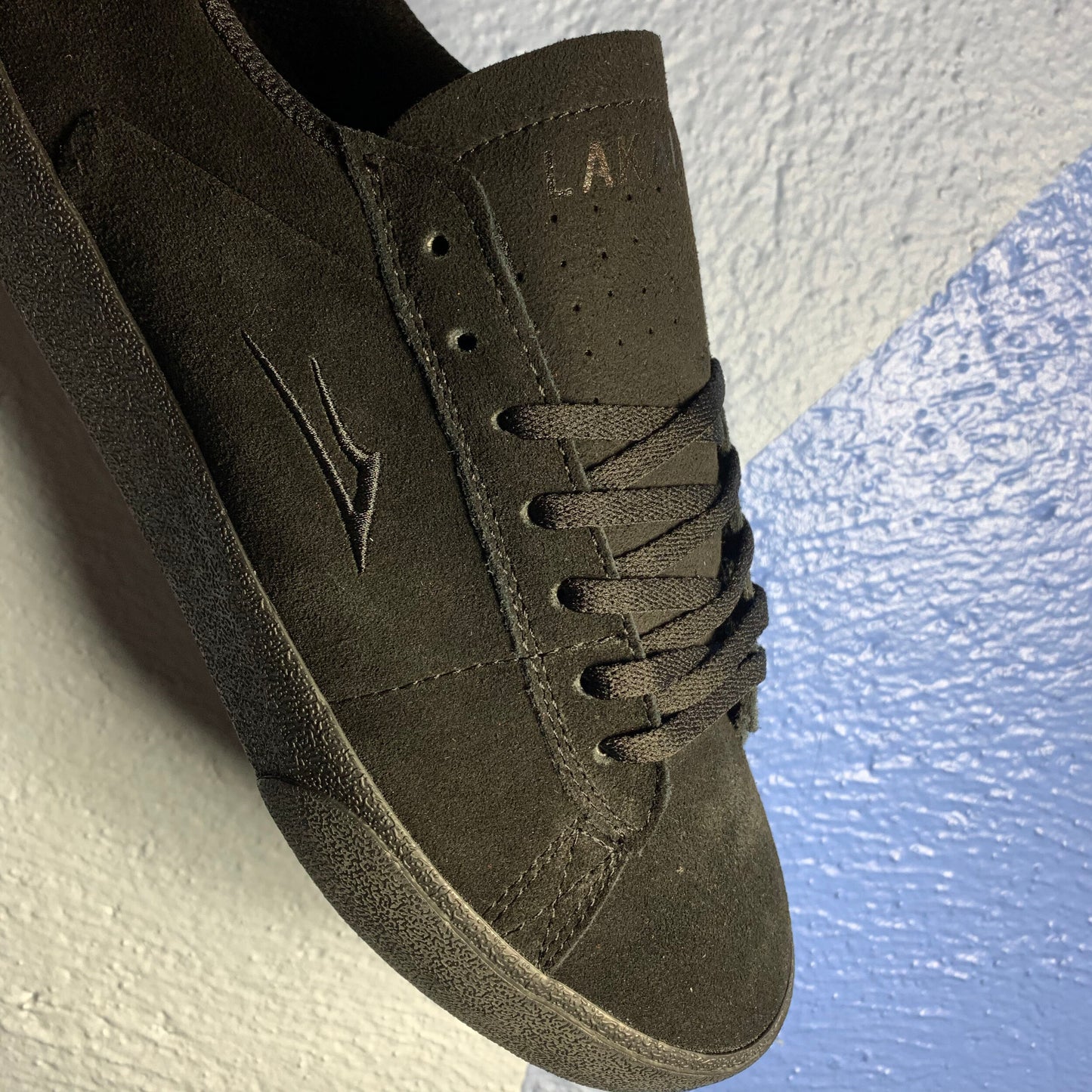 LAKAI LTD NEWPORT BLACK BLACK SUEDE