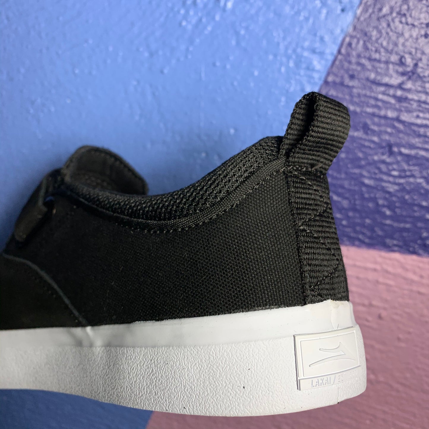 LAKAI LTD RILEY 2 VS