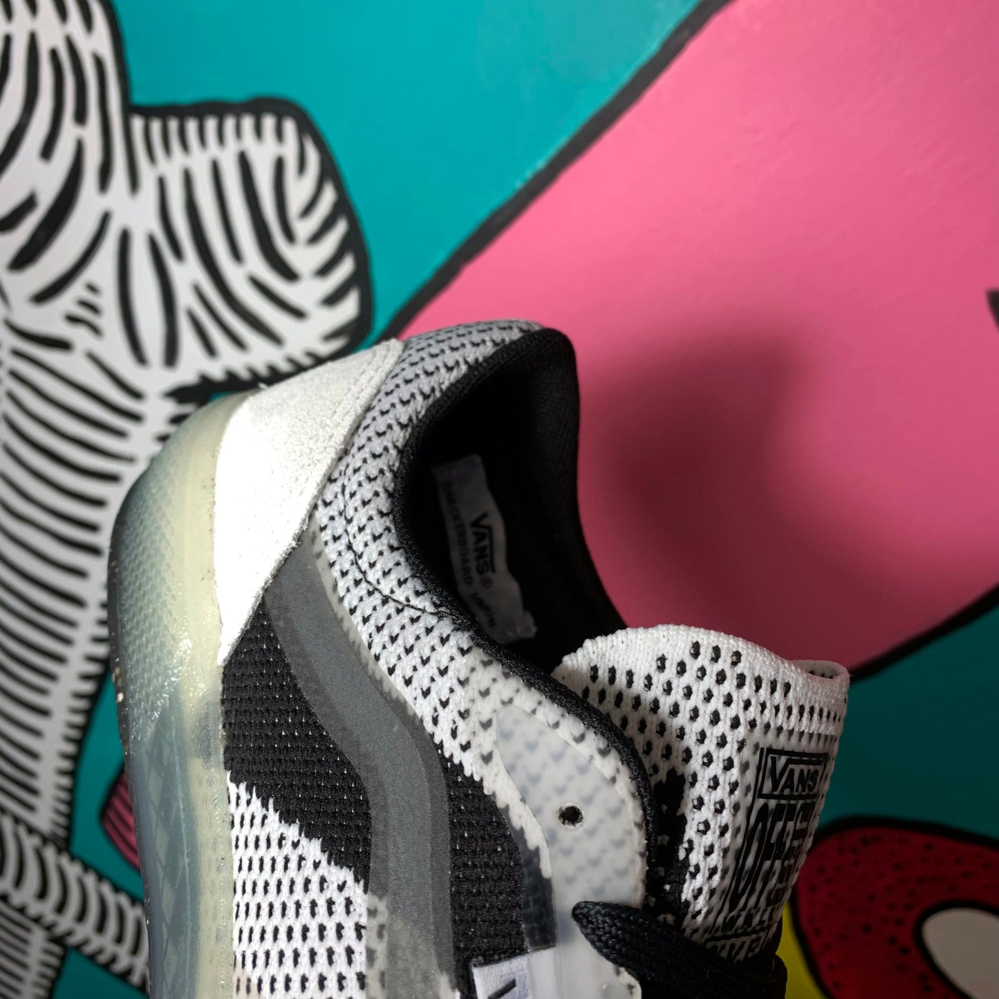 VANS AVE KNIT VCU WHITE BLACK FLECK