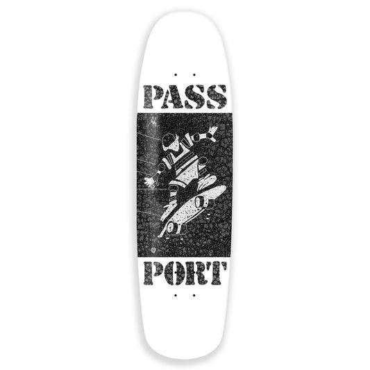 PASS~PORT SKATEBOARDS CLONCURRY SHAPED DECK 8.6