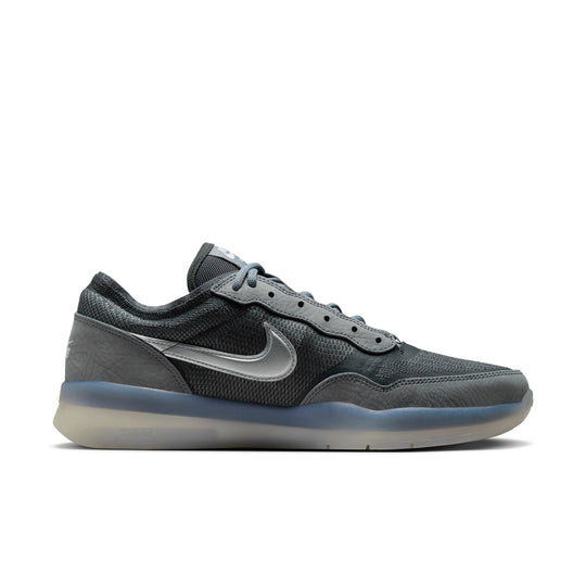 NIKE SB PS8 COOL GREY/METALLIC SILVER