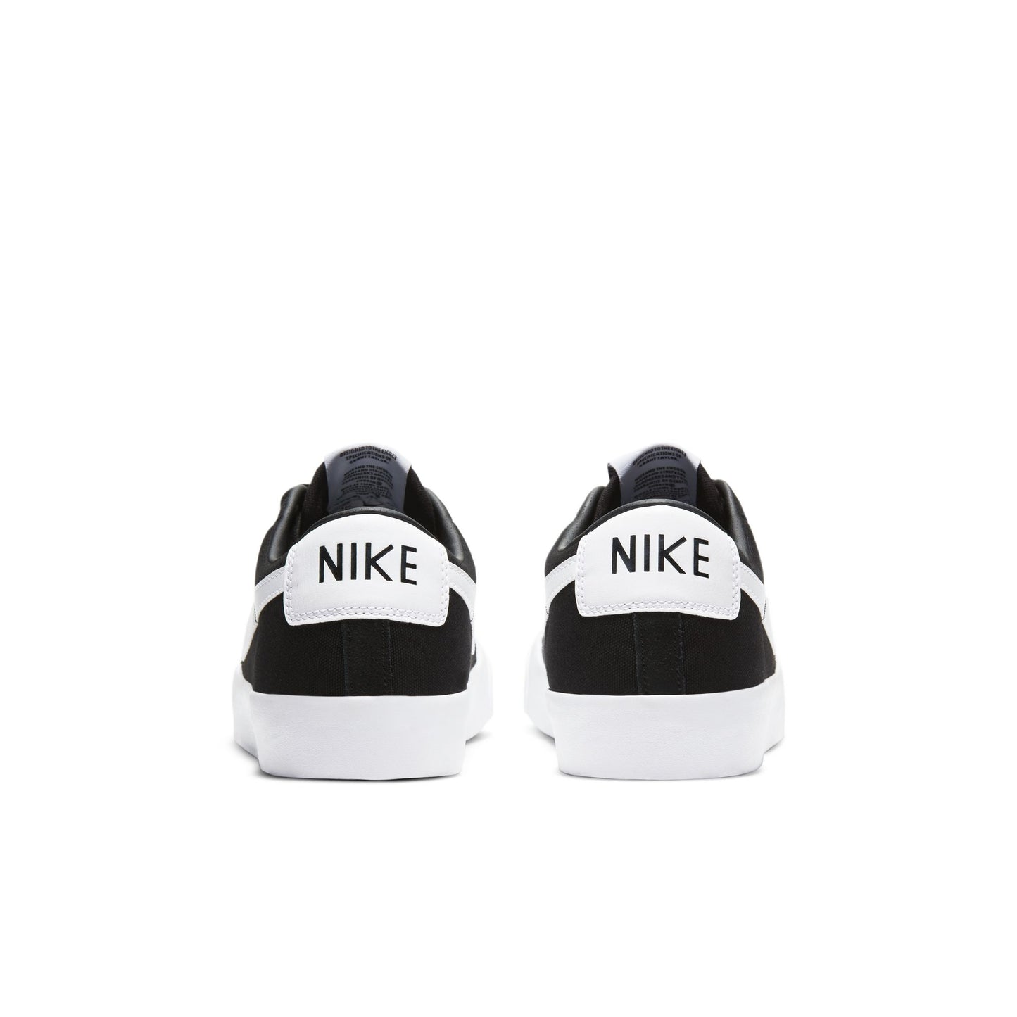 NIKE SB ZOOM BLAZER LOW PRO GT BLACK/WHITE
