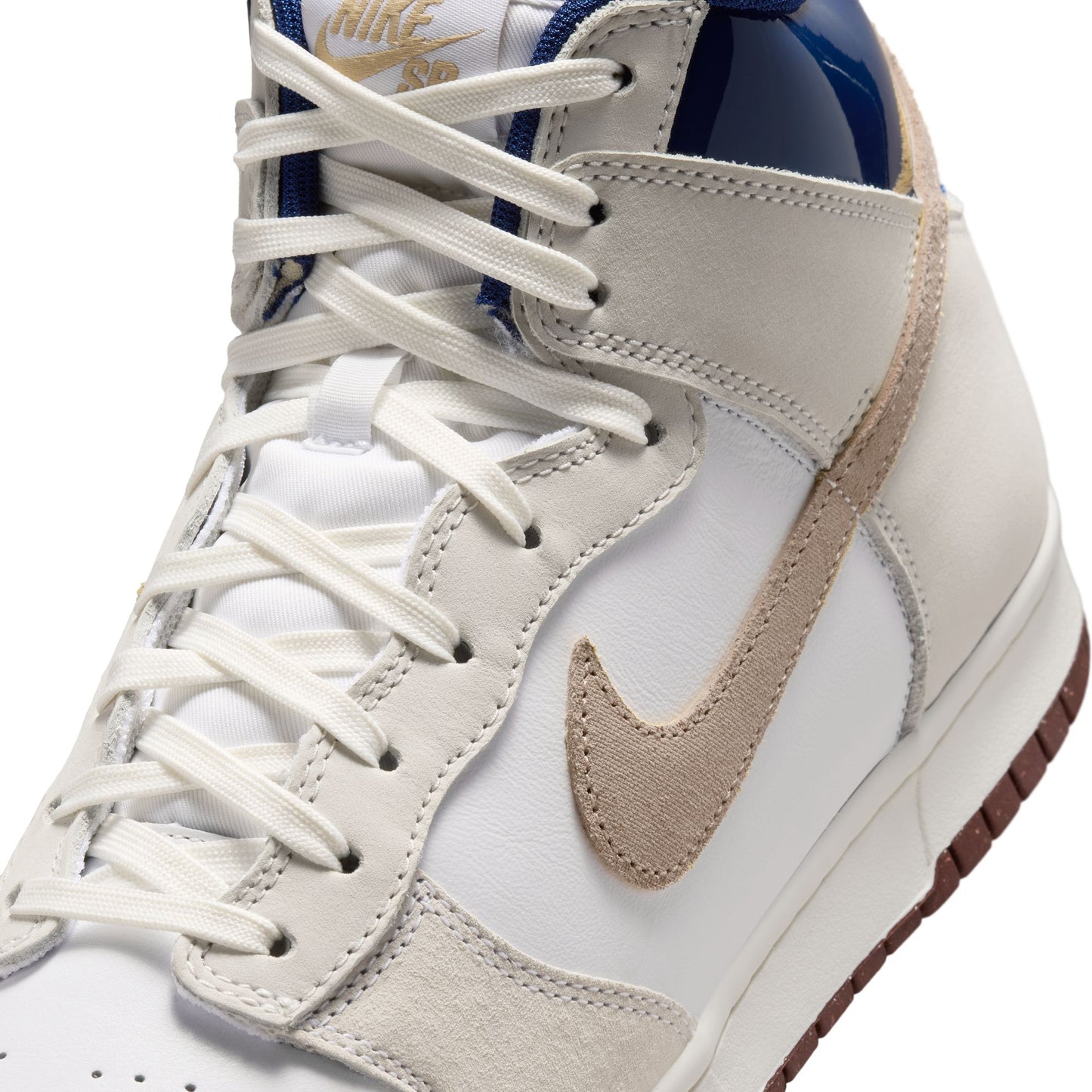 NIKE SB DUNK HIGH PRO QS BY