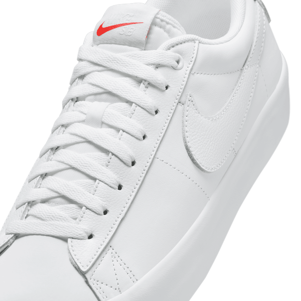 NIKE SB GT BLAZER LOW PRO TRIPLE WHITE