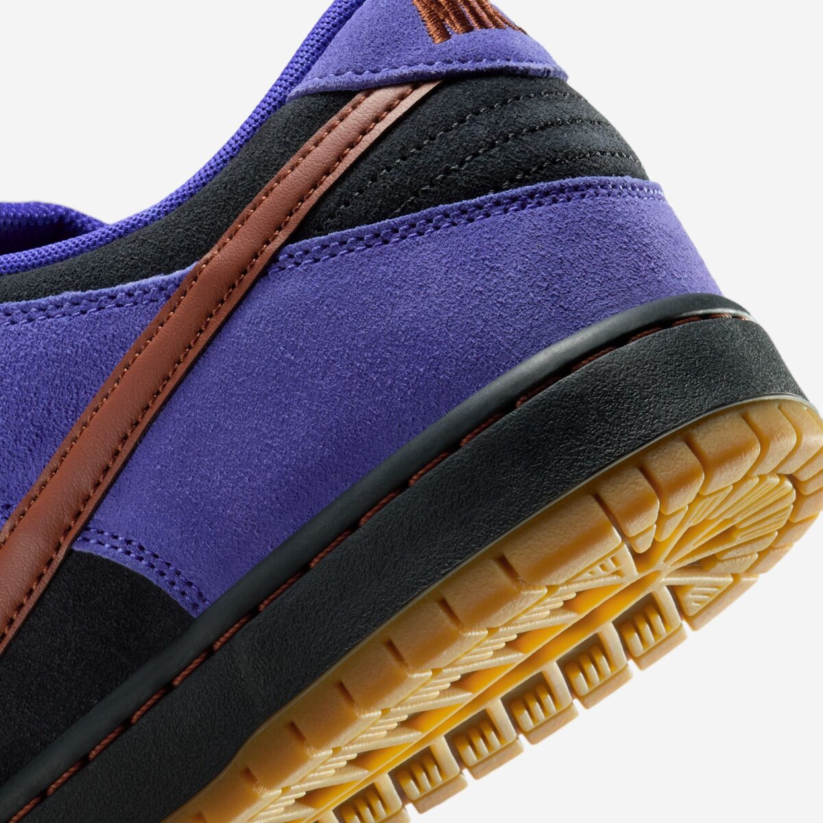 NIKE SB DUNK LOW PRO PERSIAN VIOLET